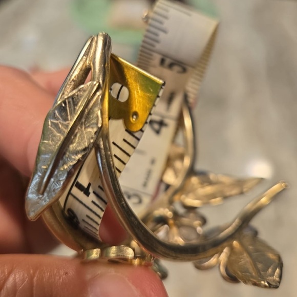 Authentic CHANEL Cuff Paris Greece Collection Gold Jewelery Bracelet CC logo - Picture 11 of 12